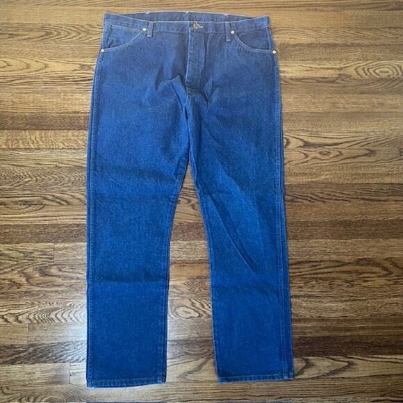 VTG Wrangler Denim Jeans 13MWZ Cowboy Cut Mens 42x32 Dark Wash Straight USA Made - Picture 1 of 8